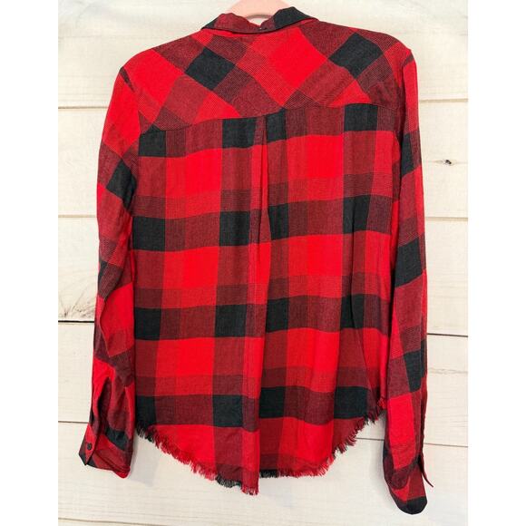 Cloth & Stone S Red Black Winter Plaid Flannel Top Cozy Everyday Wear - Picture 2 of 6